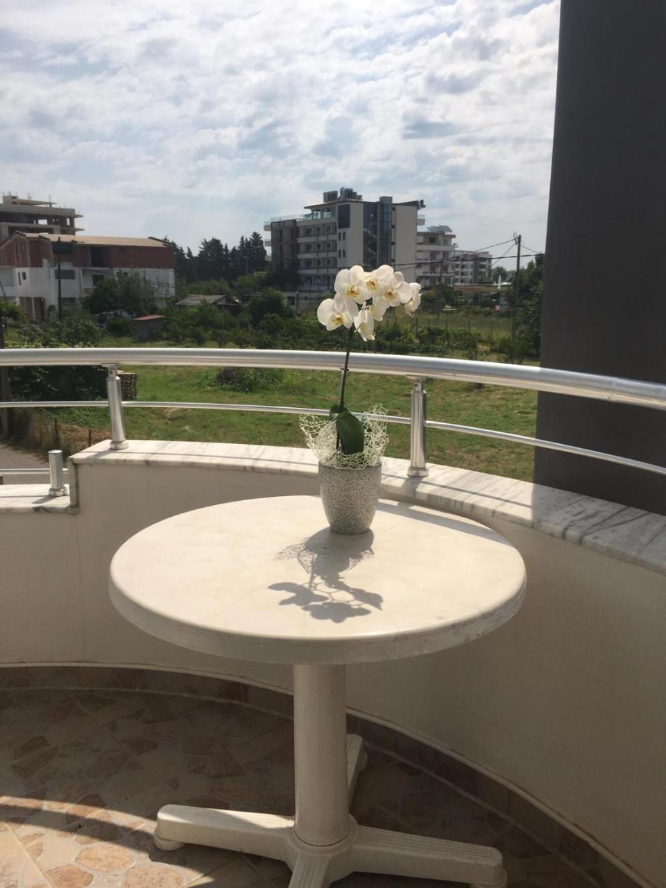 Apartmani Agovic Ulcinj Exterior foto